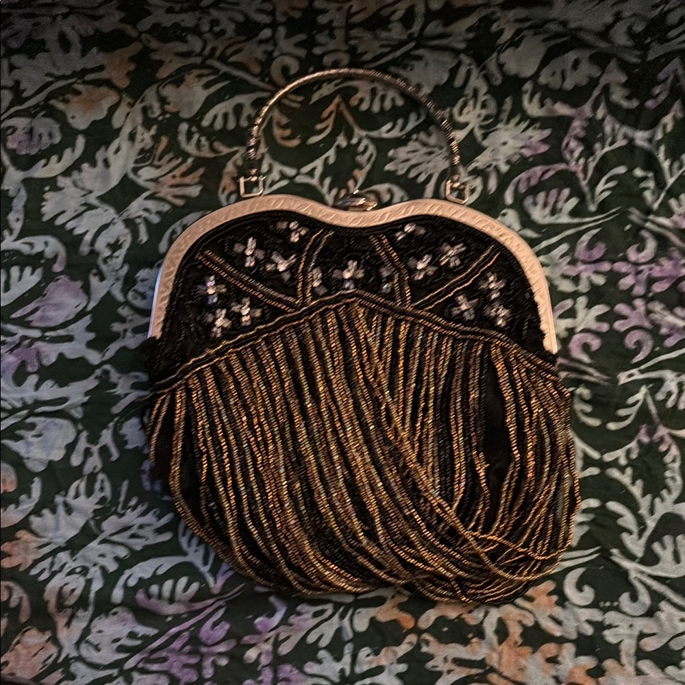 Elegant Black and Gold Beaded Evening Bag